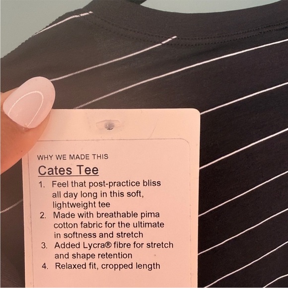 Lululemon Cates Tee - Picture 4 of 5